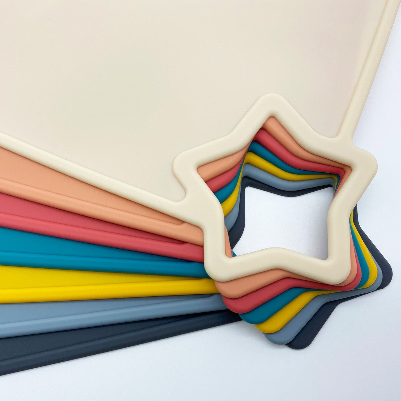 Mess-Free Meals with Our Soft Silicone Baby Placemat